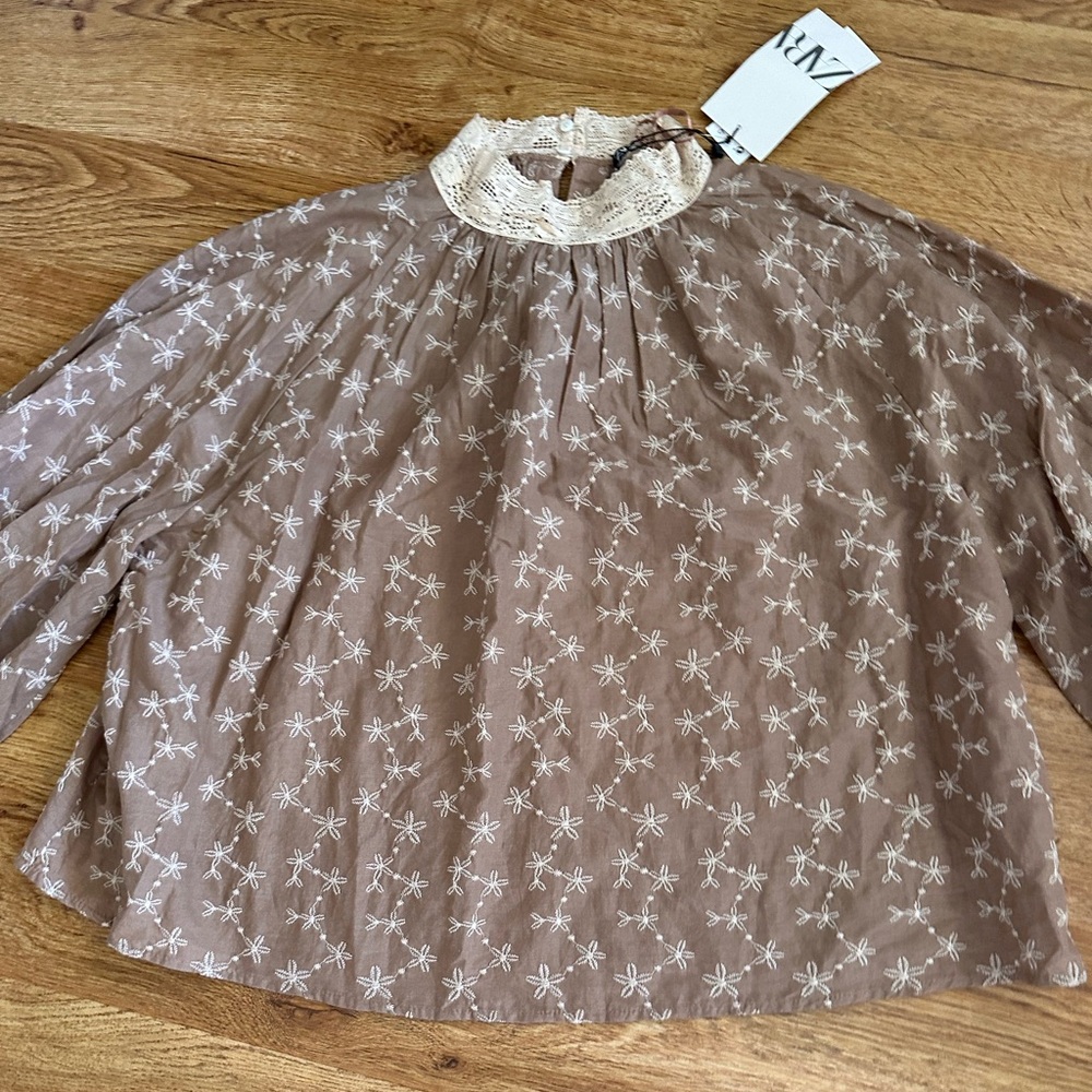 NWT Zara Top Tan Cream Size M
